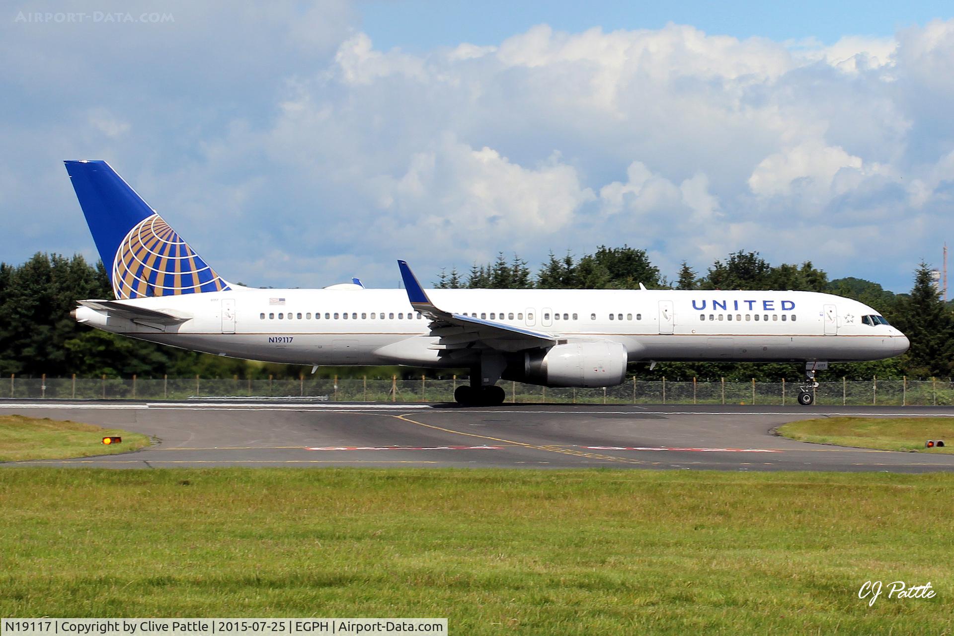 N19117, 1996 Boeing 757-224 C/N 27559, Departing Edinburgh EGPH for return trip to Newark