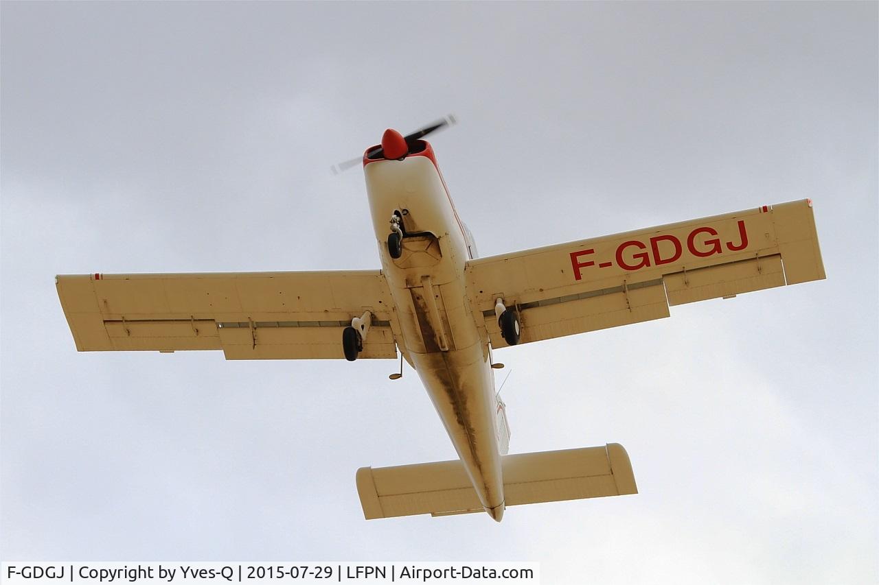 F-GDGJ, Socata Rallye 110 ST C/N 3378, Socata RALLYE 110 ST, Short approach rwy 25L, Toussus-Le-Noble airport (LFPN-TNF)