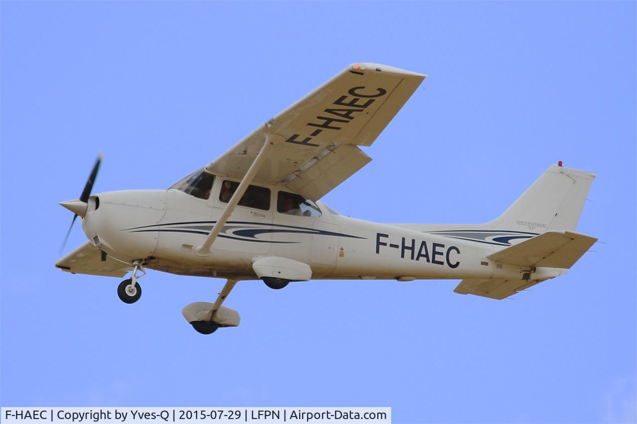 F-HAEC, Cessna 172S C/N 172S10041, Cessna 172S Skyhawk, Short approach rwy 25R, Toussus-Le-Noble airport (LFPN-TNF)