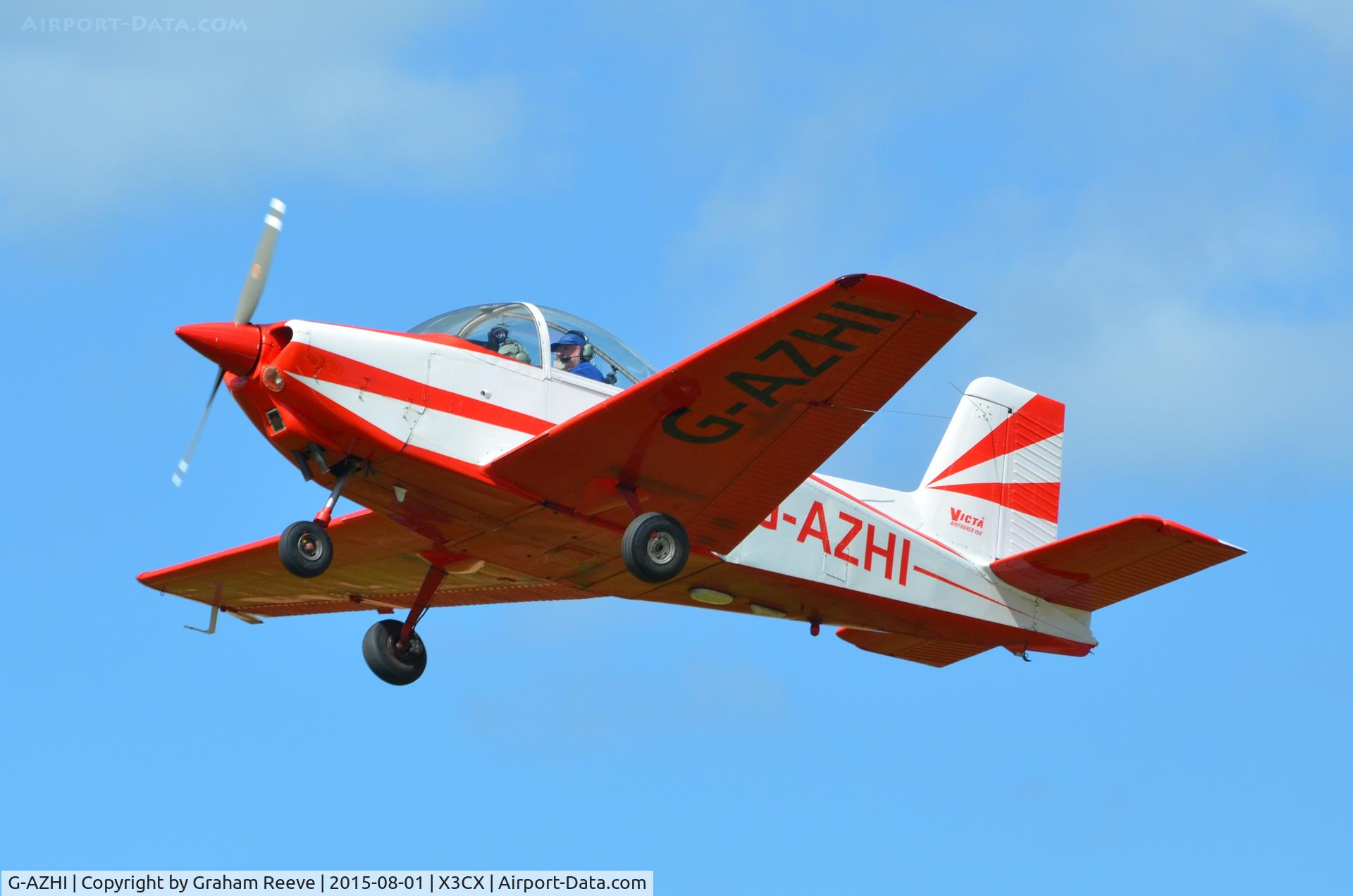 G-AZHI, 1971 AESL Glos-Airtourer Super 150/T5 C/N A540, Departing from Northrepps.
