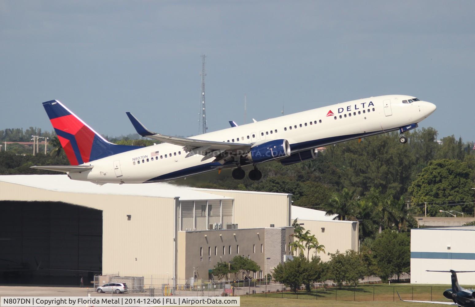 N807DN, 2013 Boeing 737-932/ER C/N 31921, Delta