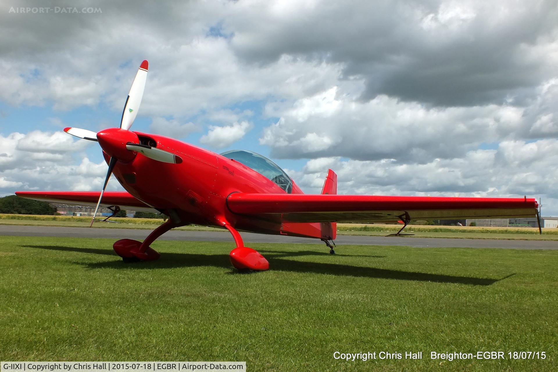 G-IIXI, 2001 Extra EA-300L C/N 134, International Bucker Fest at Breighton