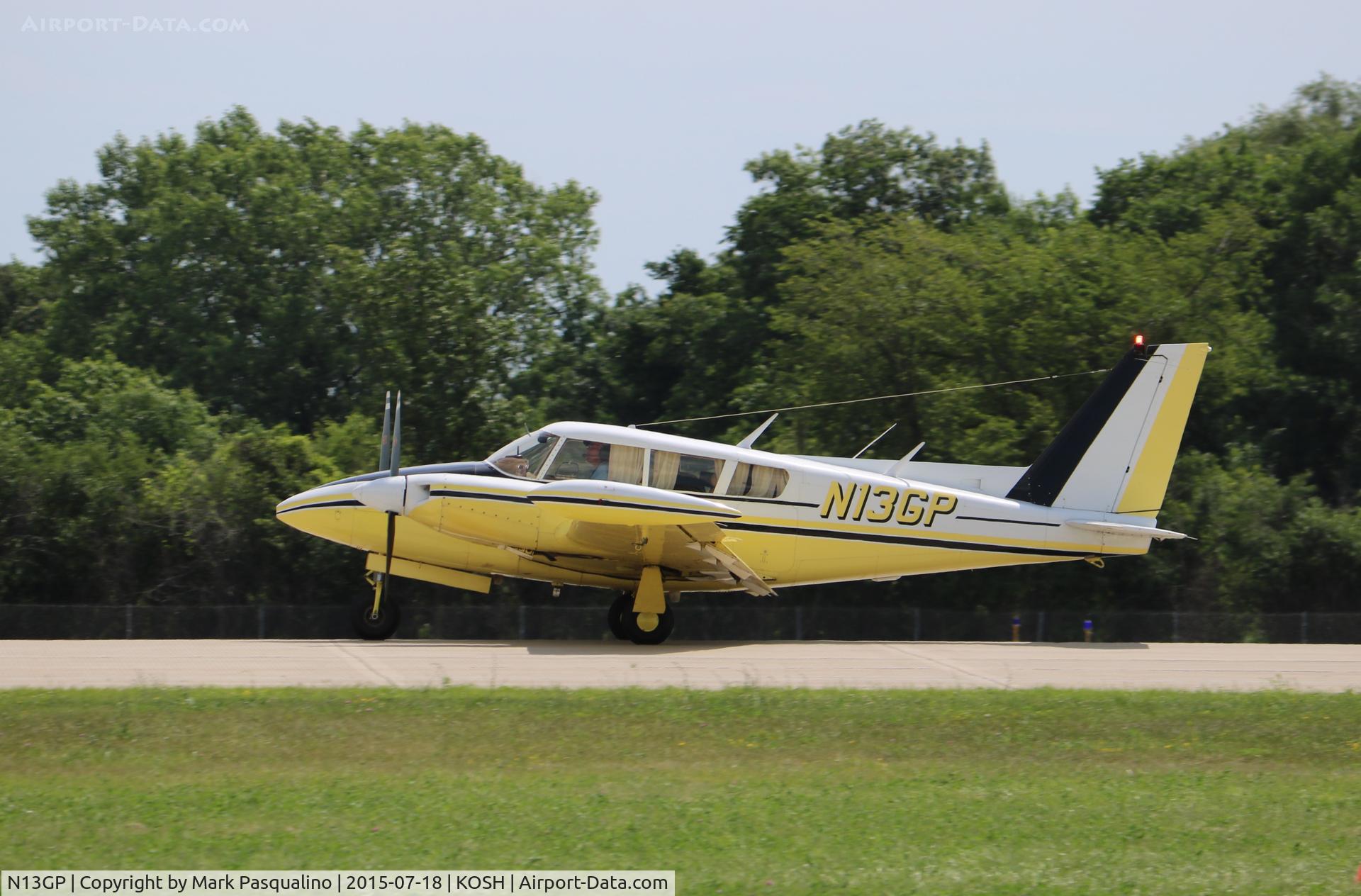N13GP, 1967 Piper PA-30-160 B Twin Comanche C/N 30-1535, Piper PA-30