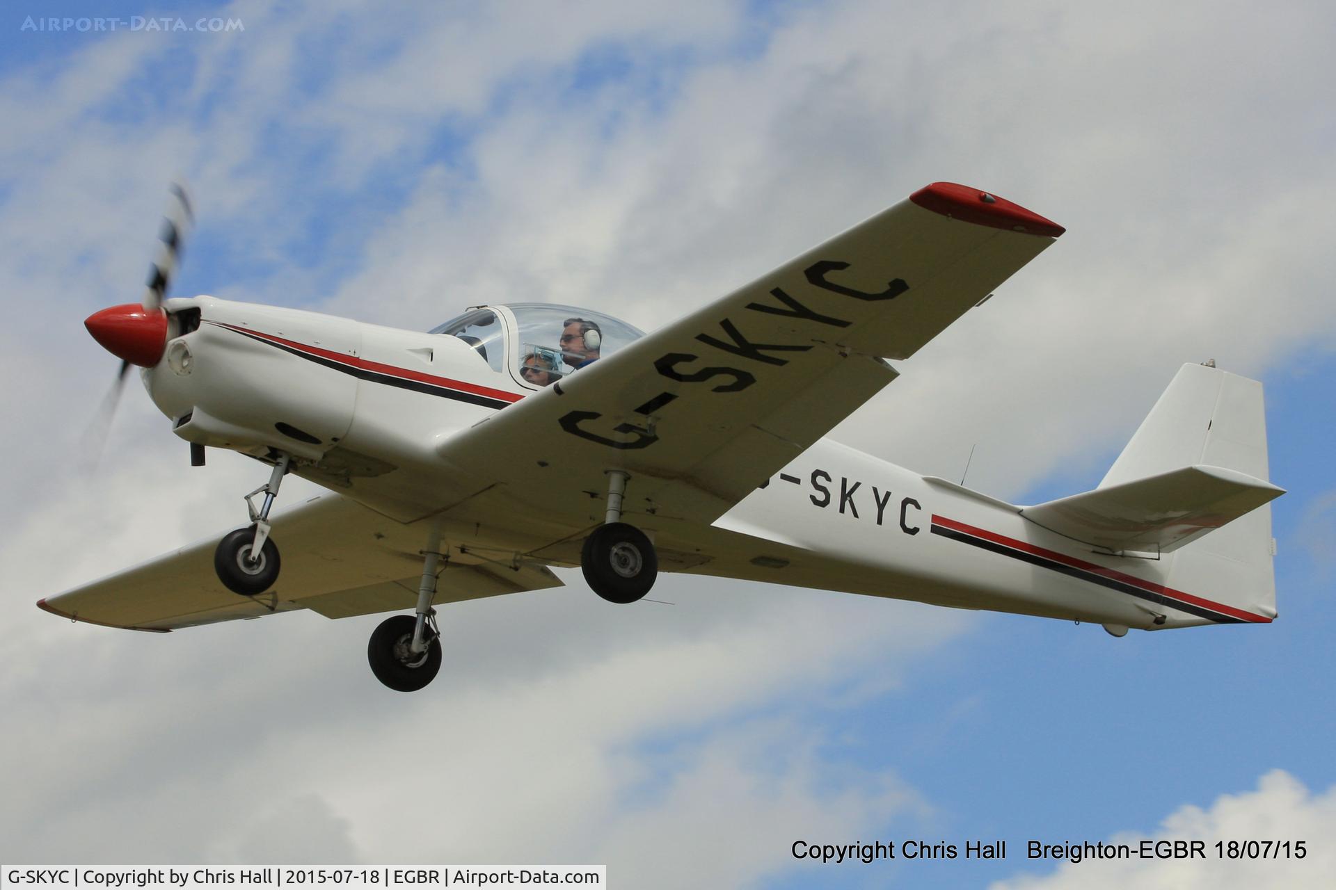 G-SKYC, 1984 Slingsby T-67M Firefly C/N 2009, International Bucker Fest at Breighton