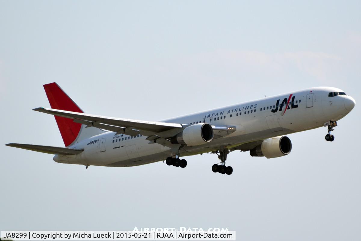 JA8299, 1989 Boeing 767-346 C/N 24498, At Narita