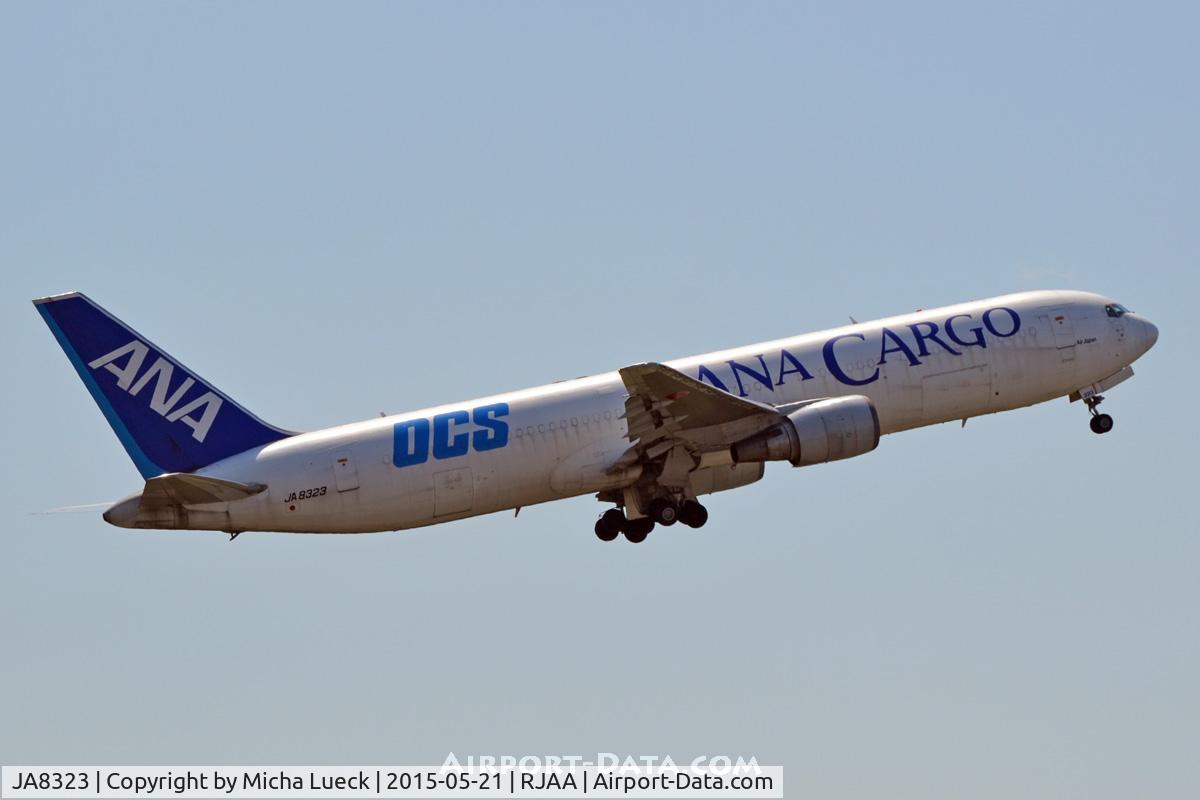 JA8323, 1992 Boeing 767-381/ER C/N 25654, At Narita