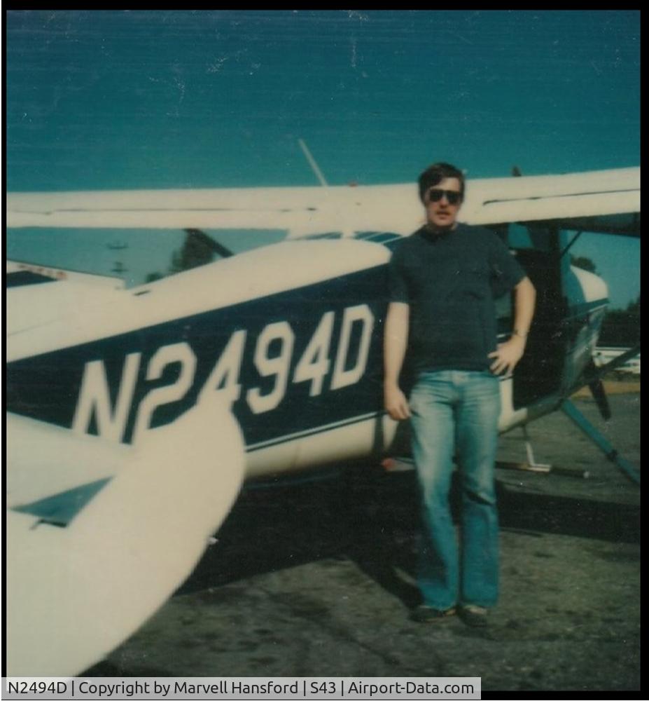 N2494D, 1948 Cessna 170B C/N 20646, My dad, Mike Hansford, getting ready to take another load of Jumpers.