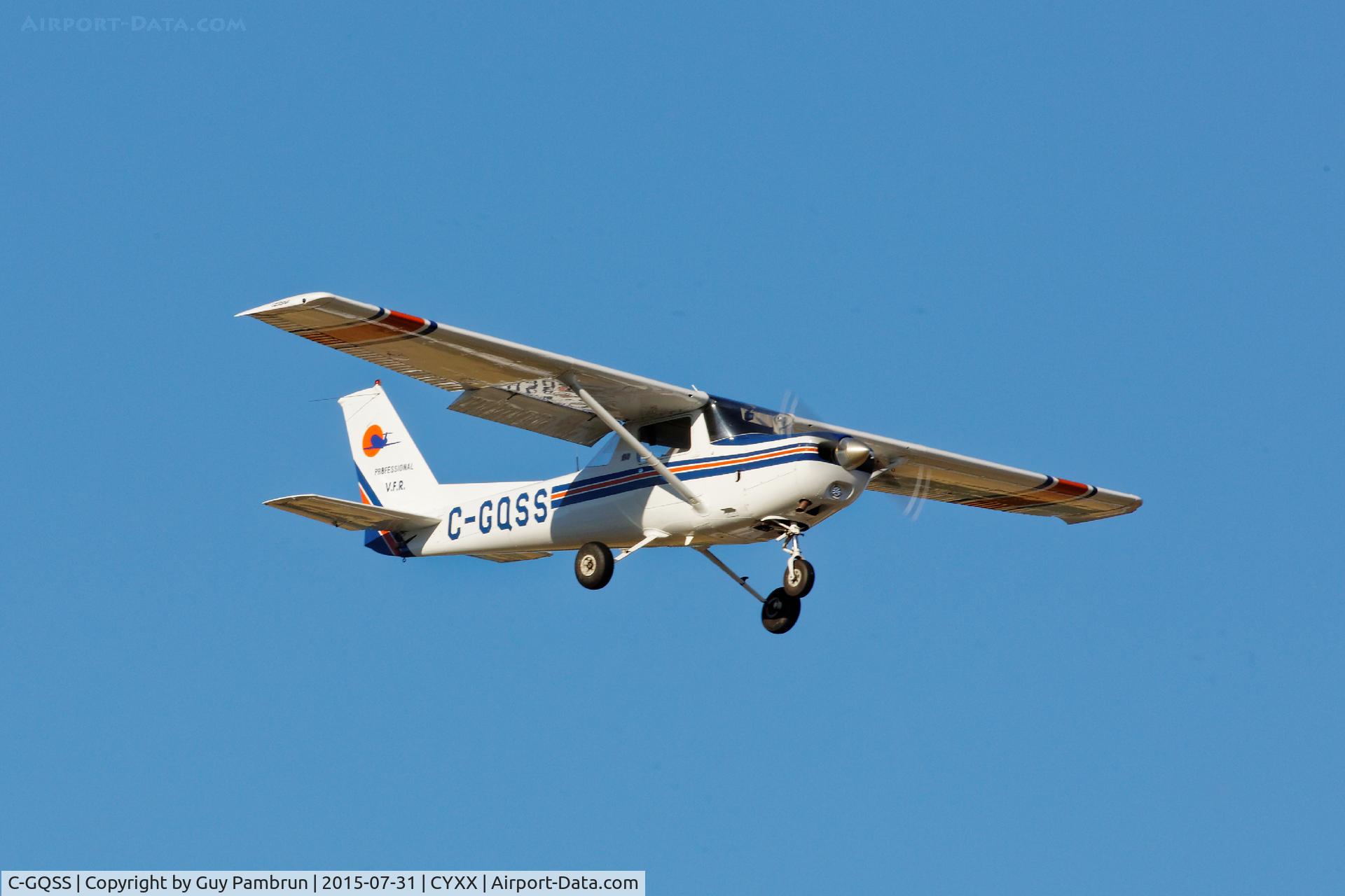 C-GQSS, 1977 Cessna 152 C/N 15279889, Landing