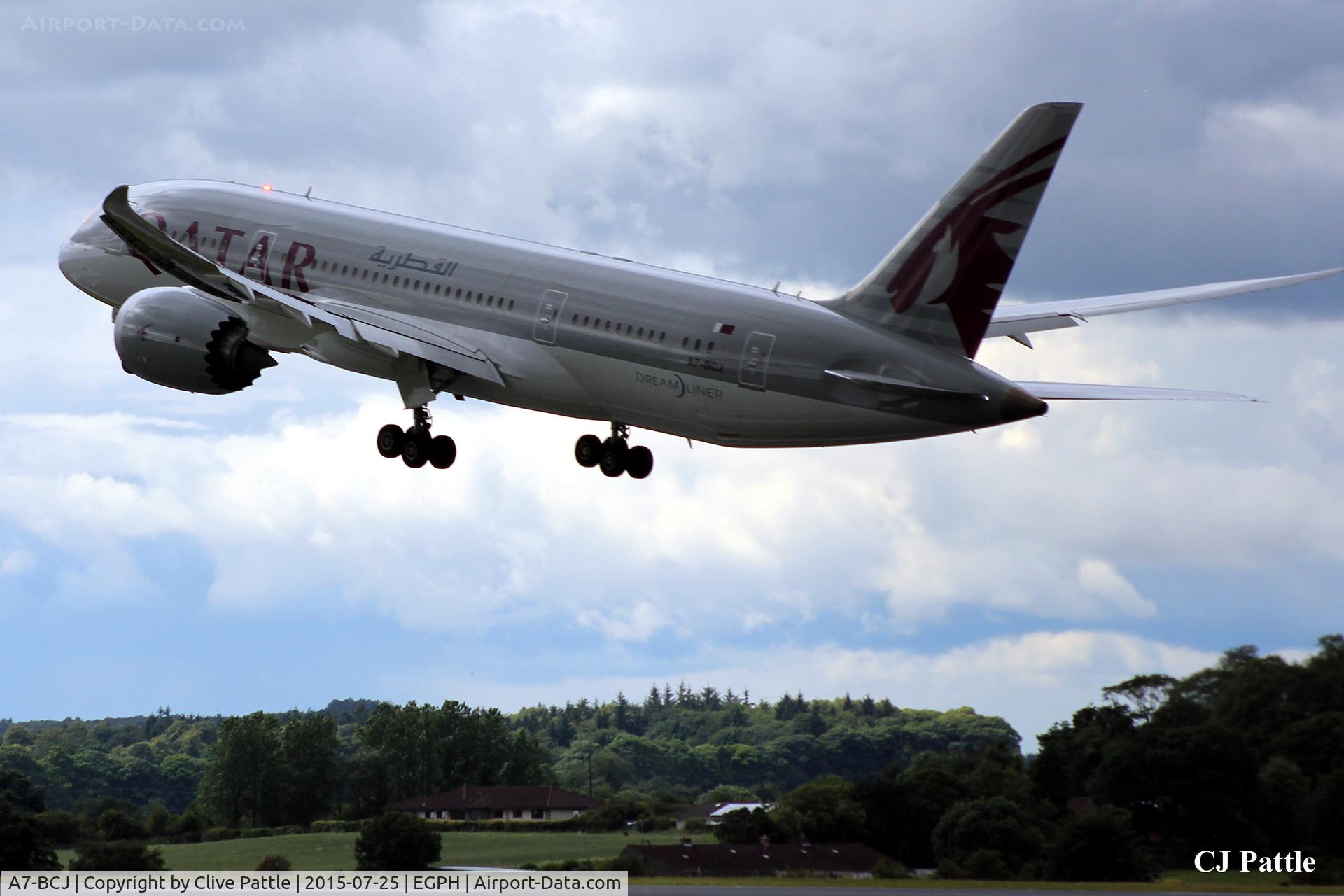 A7-BCJ, 2014 Boeing 787-8 Dreamliner C/N 38328, Climb away from Edinburgh EGPH