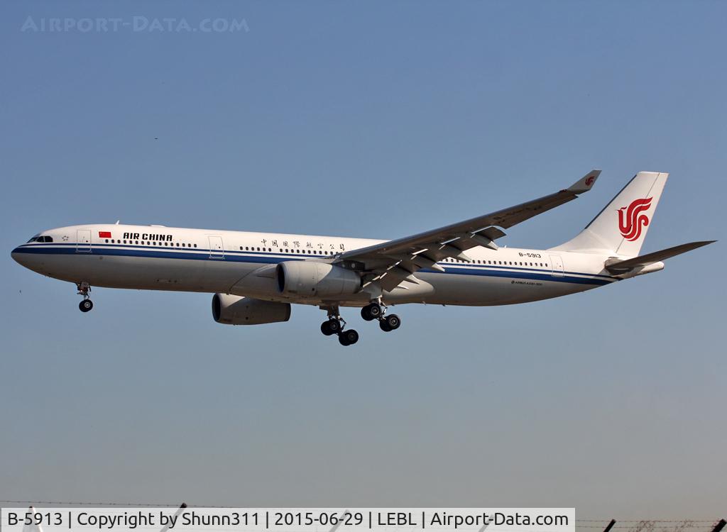 B-5913, 2014 Airbus A330-343 C/N 1509, Landing rwy 25R