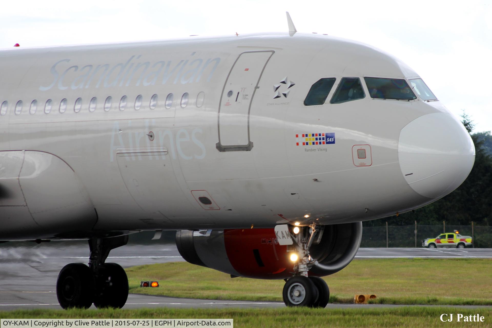 OY-KAM, 2006 Airbus A320-232 C/N 2911, Close-up nose detail at Edinburgh EGPH