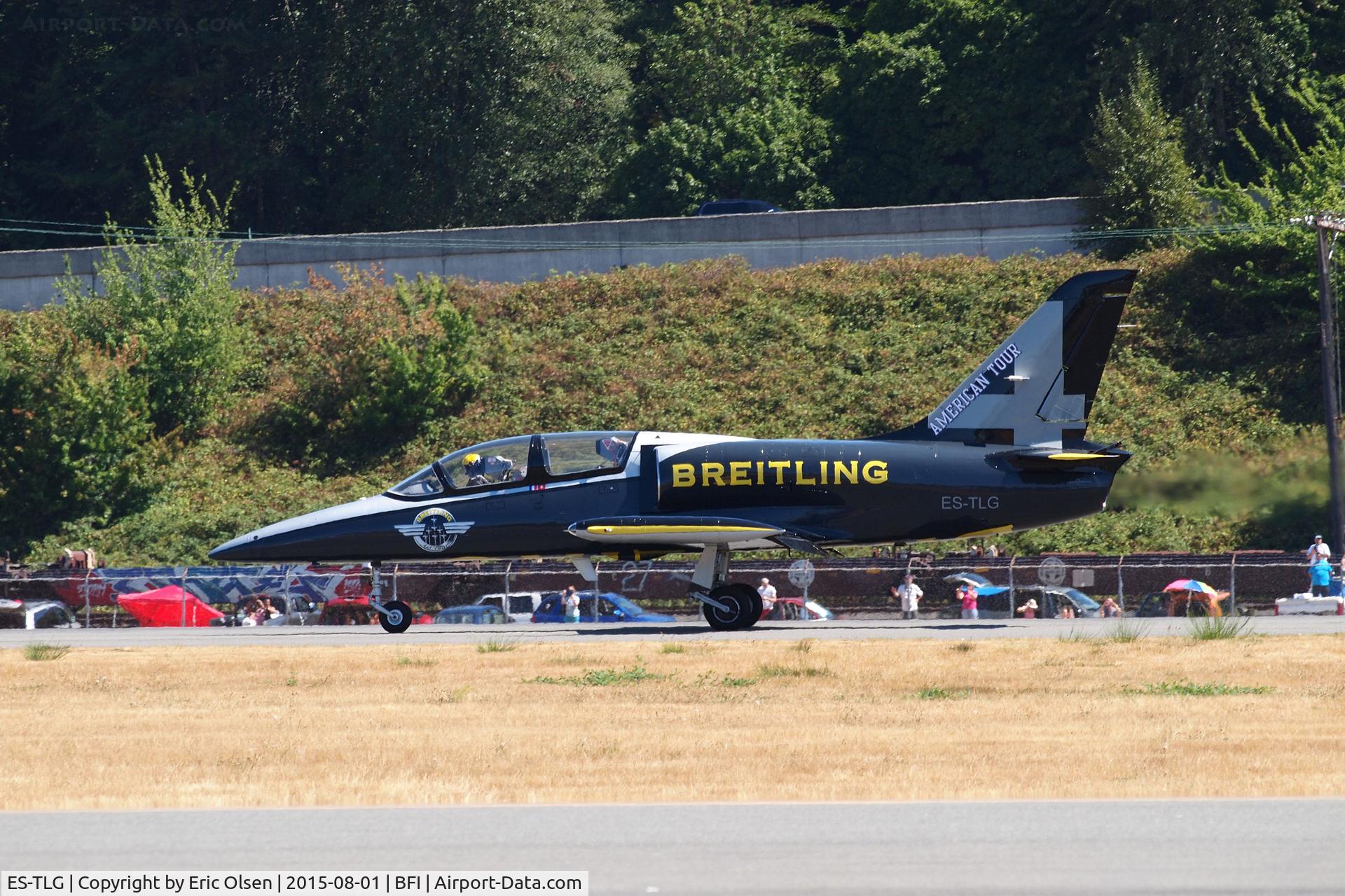 ES-TLG, Aero L-39 Albatros C/N 131849, L-39 During Seafair in Seattle.