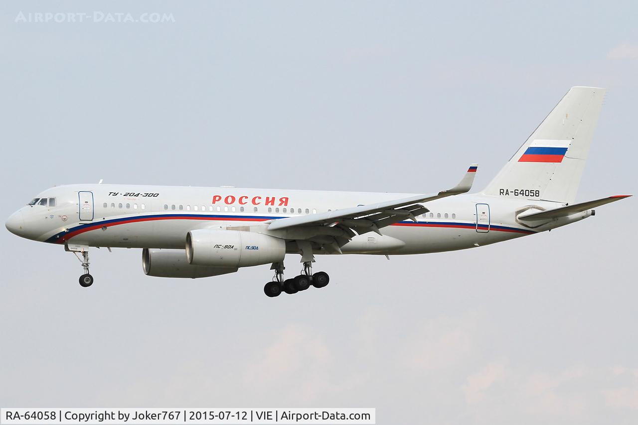 RA-64058, Tupolev Tu-204-300 C/N 145074-4164058, Russia State Transport Company (Rossiya)