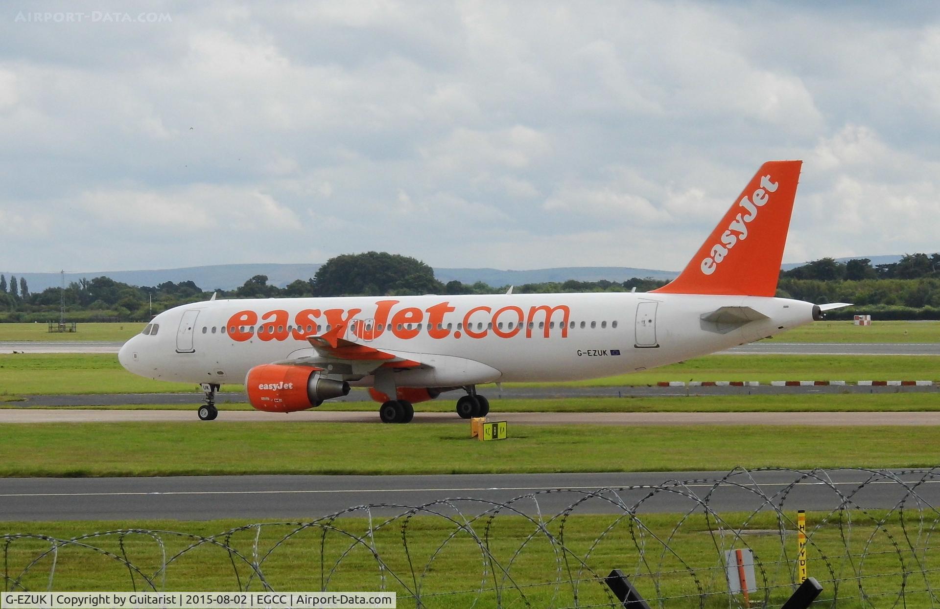 G-EZUK, 2011 Airbus A320-214 C/N 4749, At Manchester