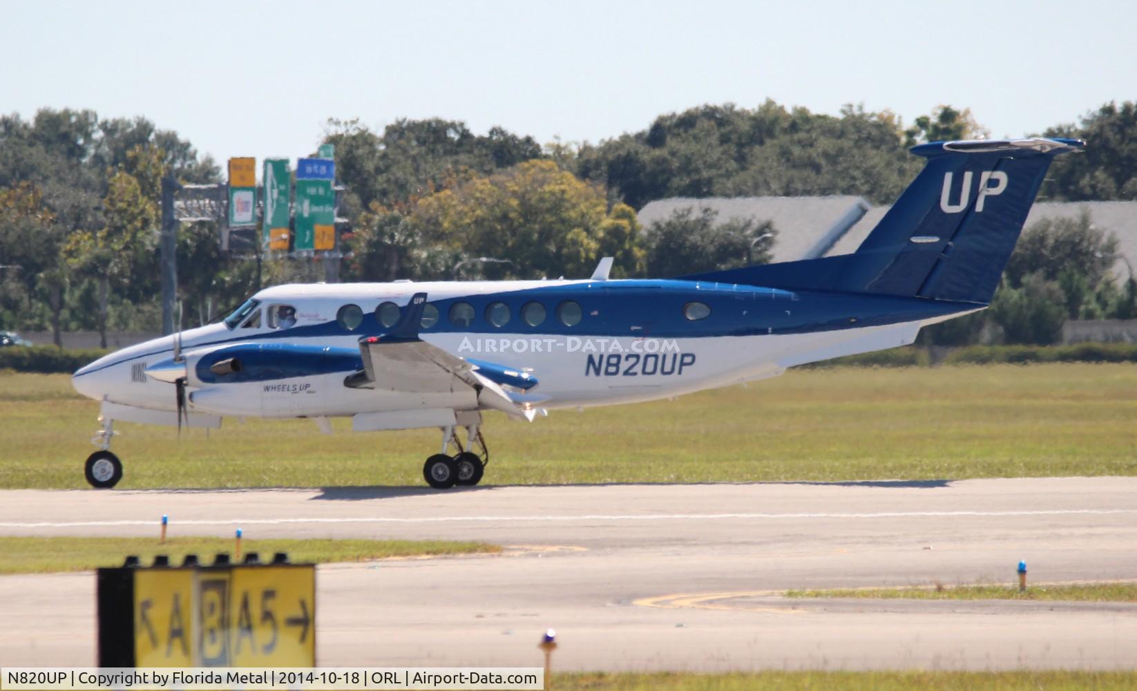 N820UP, 2014 Beechcraft B350i King Air C/N FL-905, Wheels Up Beech 350