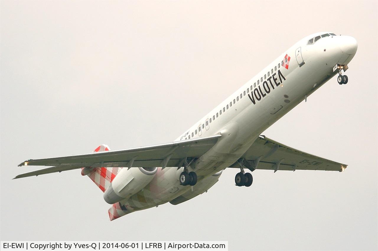 EI-EWI, 2003 Boeing 717-2BL C/N 55170, Boeing 717-2BL, Take off rwy 07R, Brest-Bretagne Airport (LFRB-BES)