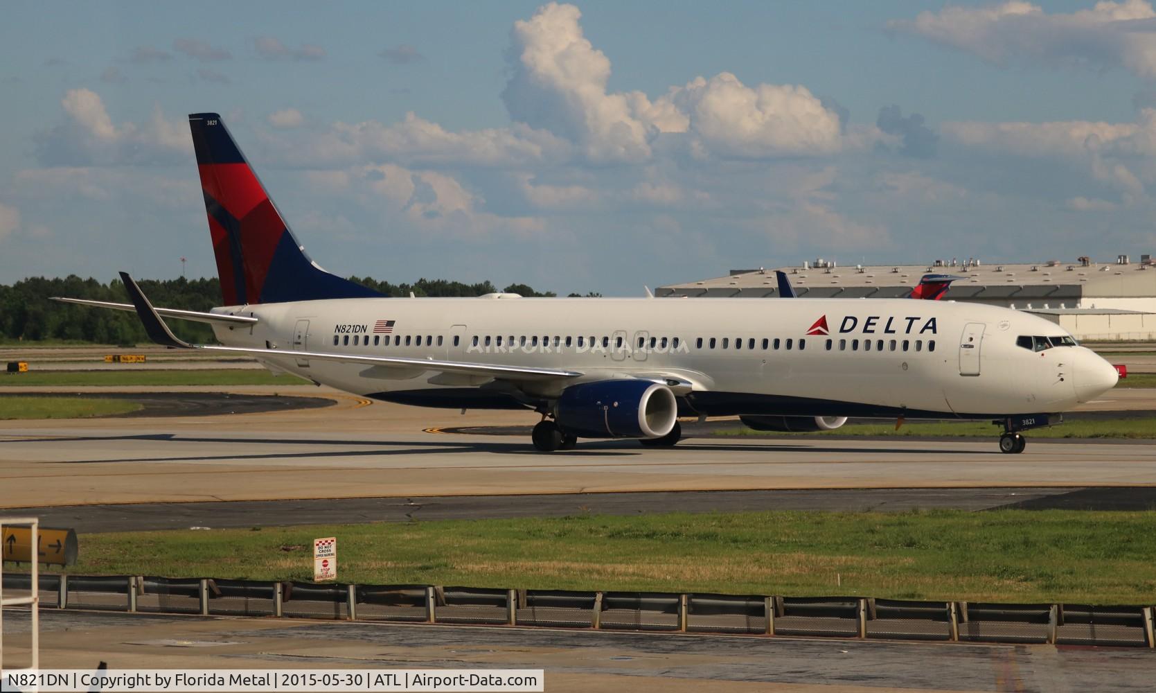 N821DN, 2014 Boeing 737-932/ER C/N 31932, Delta