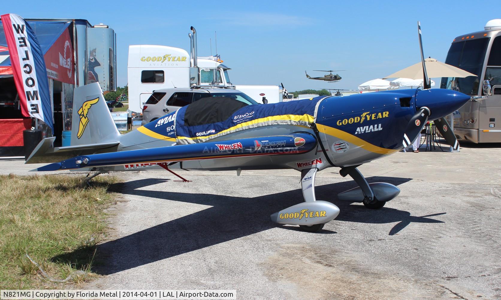 N821MG, 2009 Extra EA-300SC C/N SC010, Extra 300 Mike Goulian
