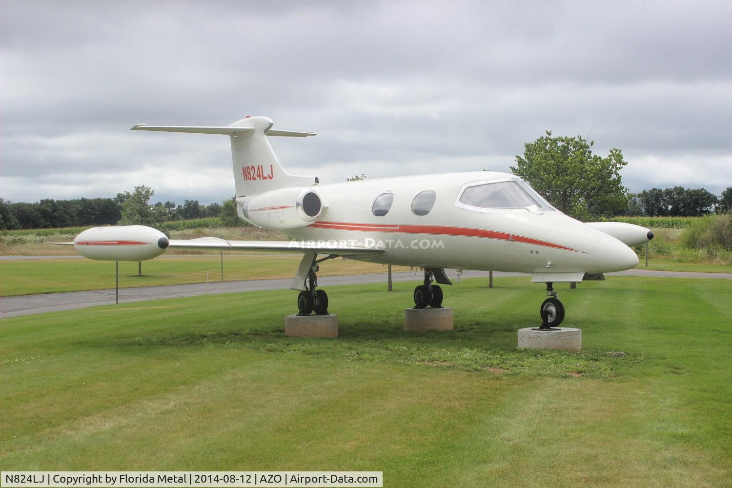 N824LJ, 1966 Learjet 23 C/N 23-083, Lear 23