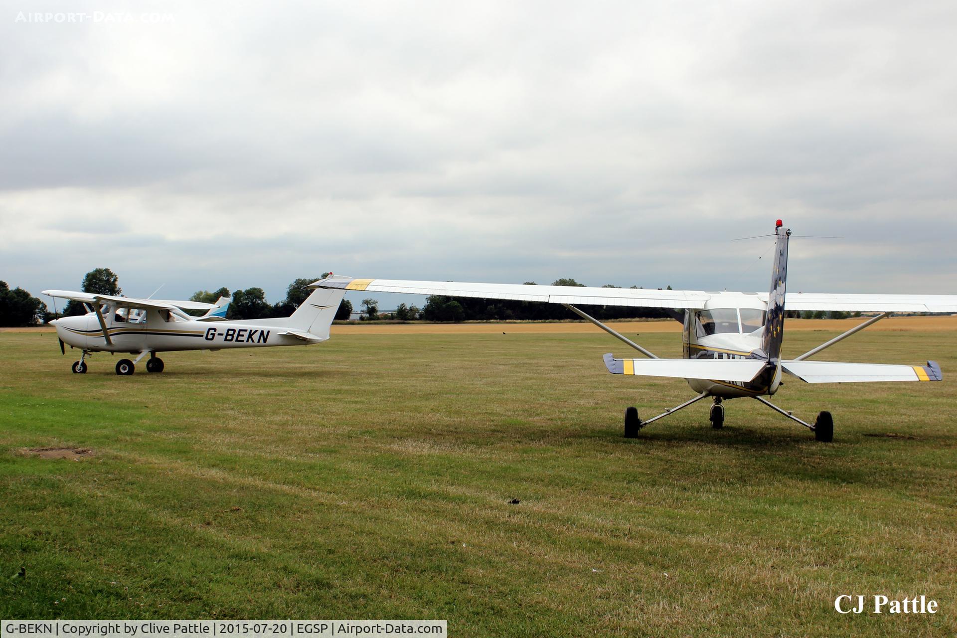 G-BEKN, 1977 Reims FRA150M Aerobat C/N 0318, On the grass with a couple of pals at Sibson EGSP
