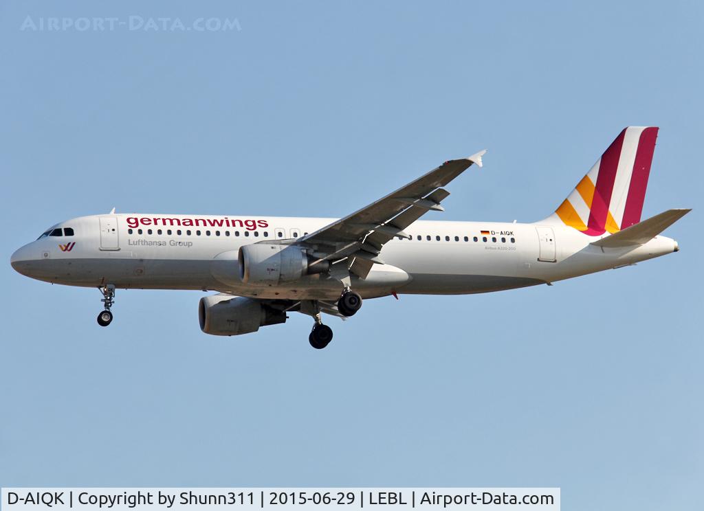 D-AIQK, 1991 Airbus A320-211 C/N 0218, Landing rwy 25R