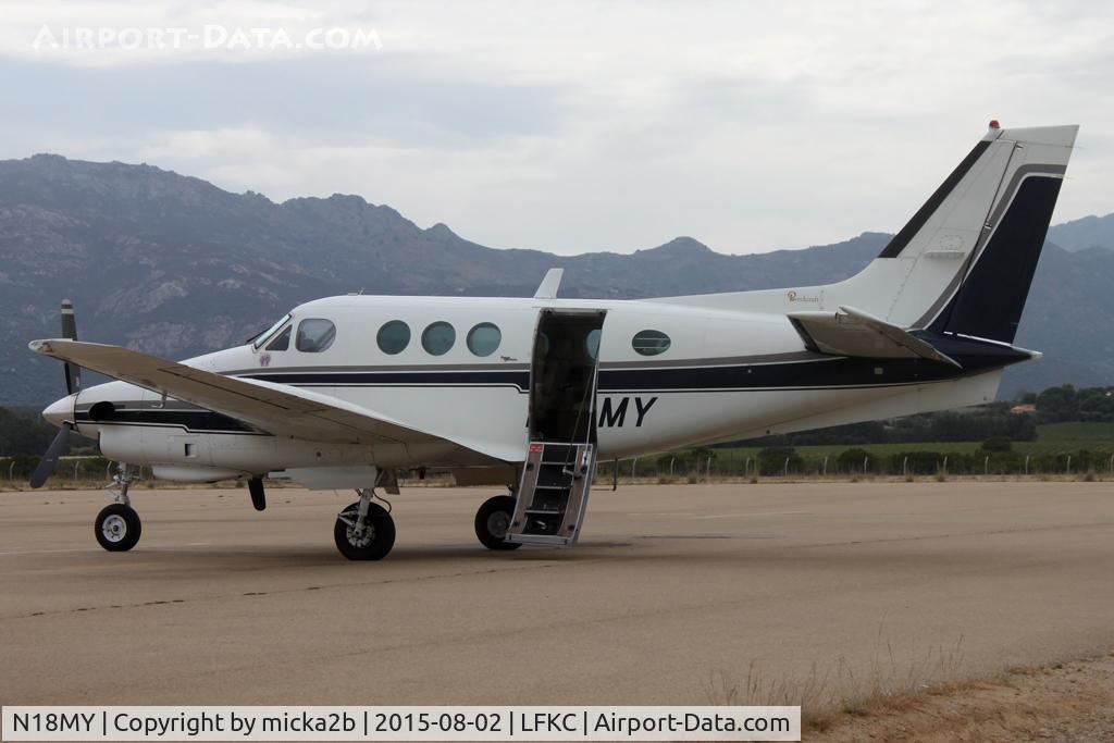 N18MY, 1972 Beech C90 King Air C/N LJ-562, Parked