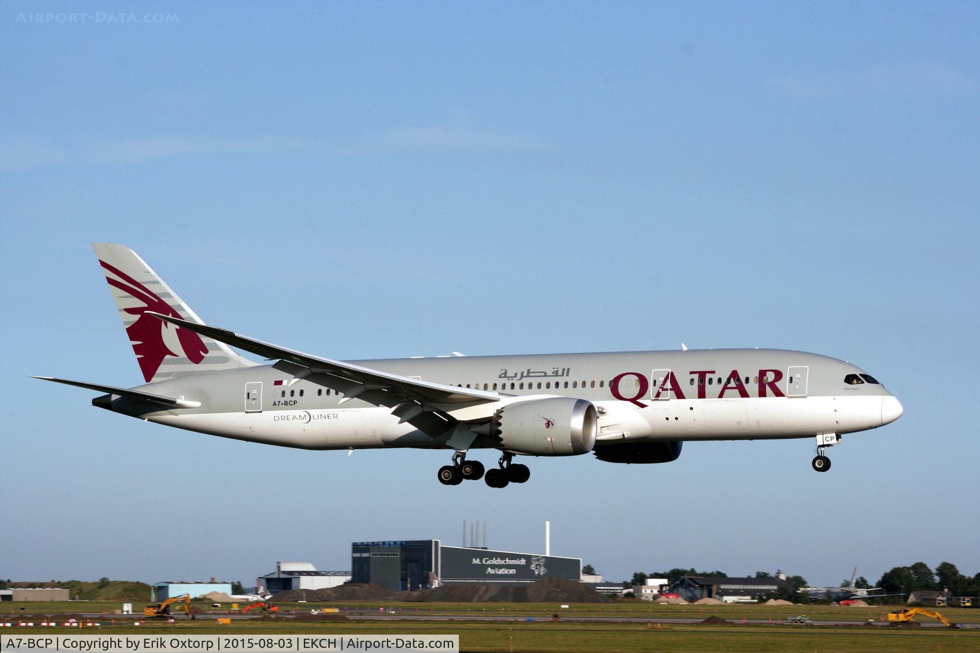 A7-BCP, 2014 Boeing 787-8 Dreamliner C/N 38334, A7-BCP landing rw 22R