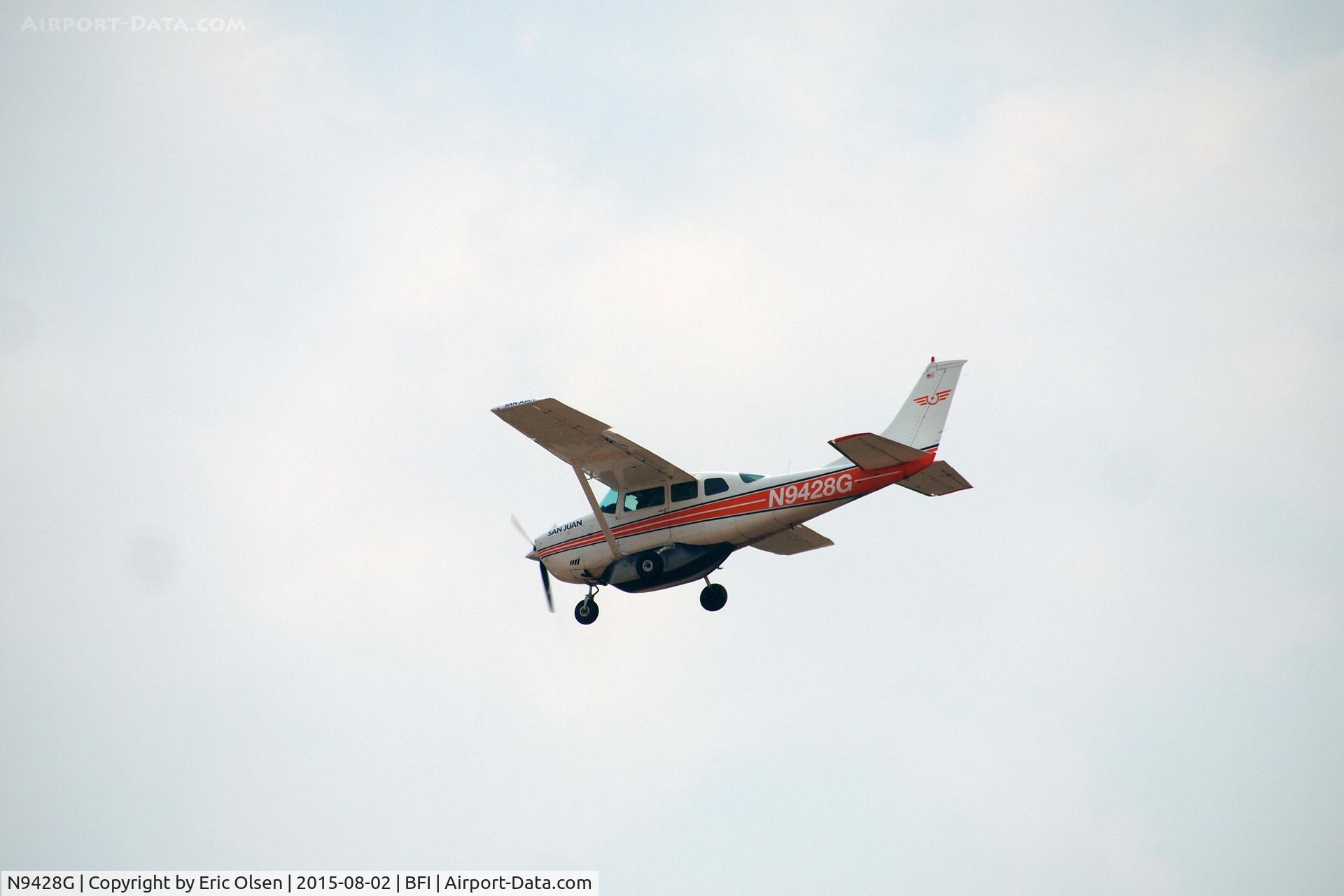 N9428G, 1970 Cessna U206E Stationair C/N U20601628, 1970 Cessna on final.