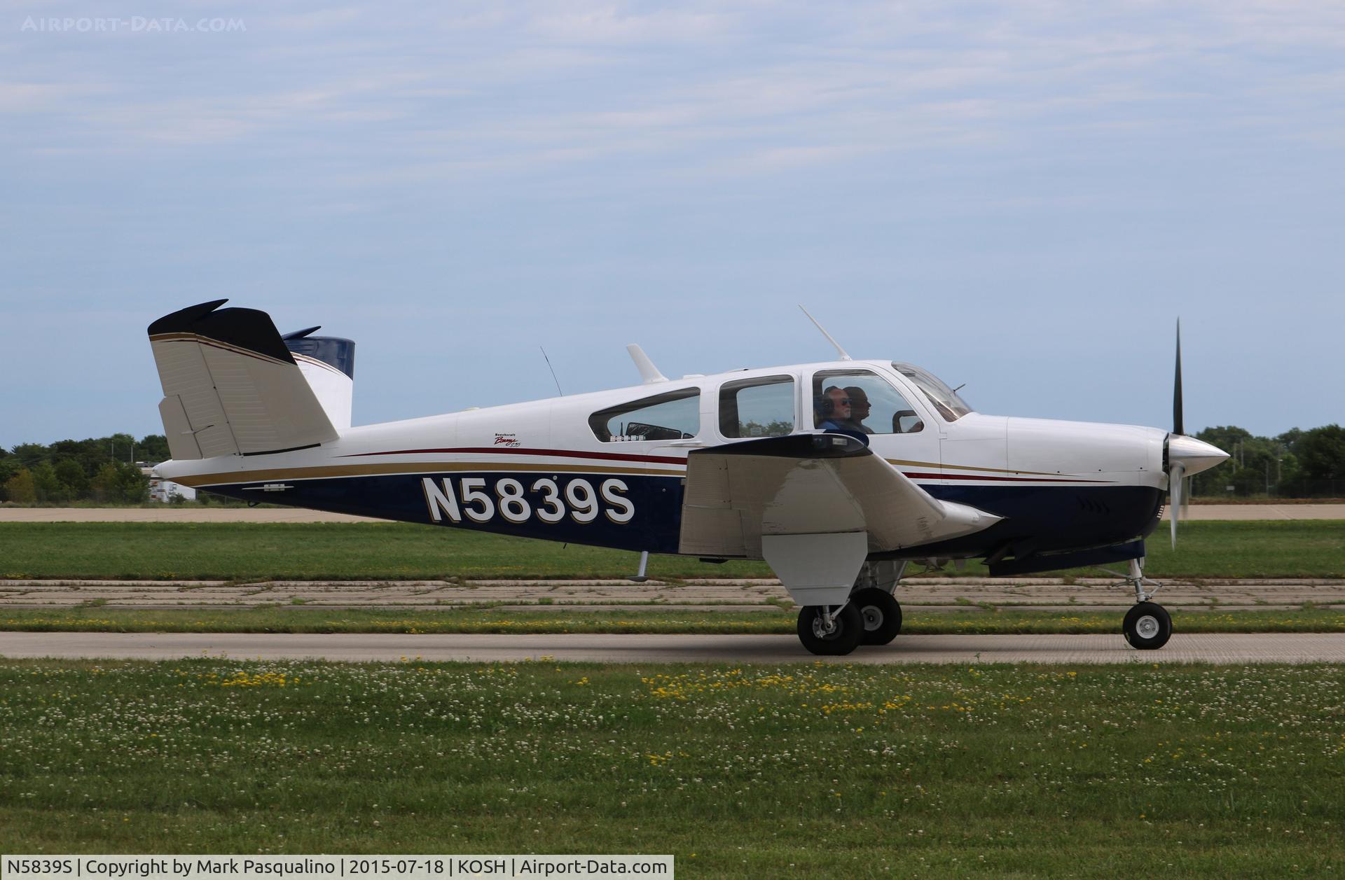 N5839S, 1964 Beech S35 Bonanza C/N D-7736, Beech S35