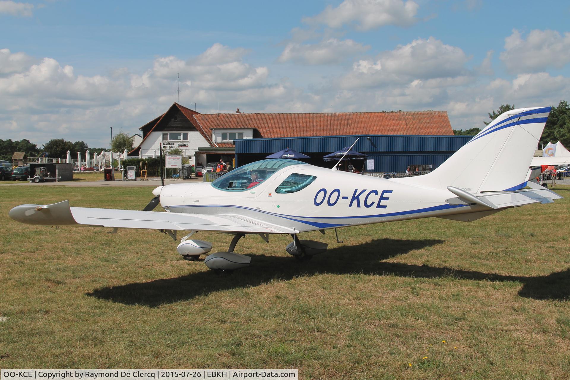 OO-KCE, 2012 Czech Sport PS-28 Cruiser C/N C0449, Keiheuvel fly-in 2015.