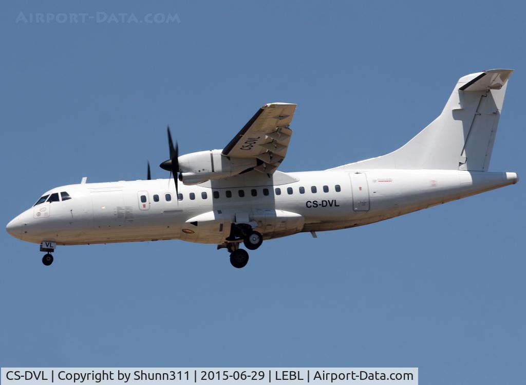 CS-DVL, 1992 ATR 42-320 C/N 333, Landing rwy 25R