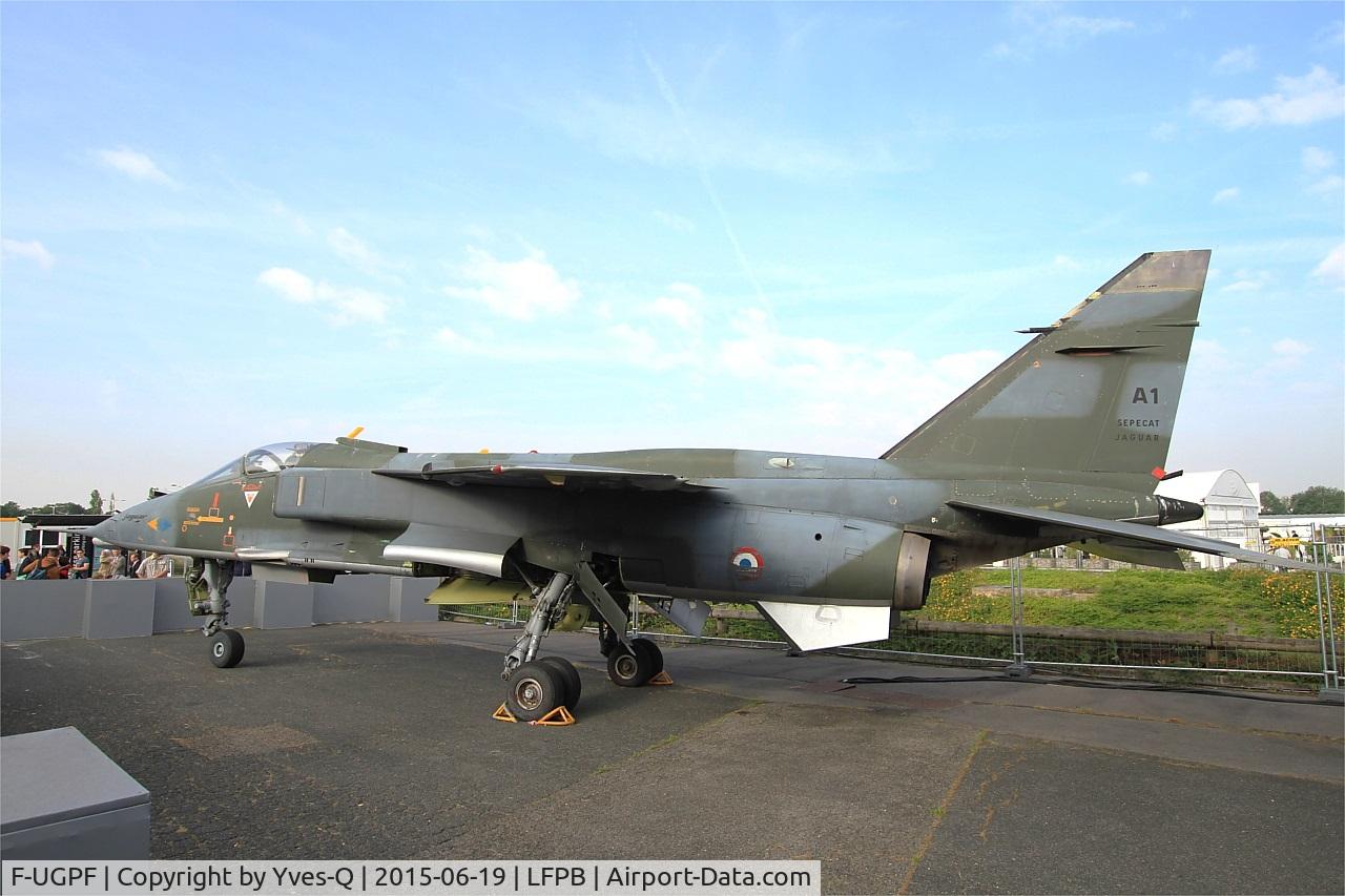 F-UGPF, Sepecat Jaguar A C/N A1, Sepecat Jaguar A, Static display, Paris-Le Bourget (LFPB-LBG) Air show 2015