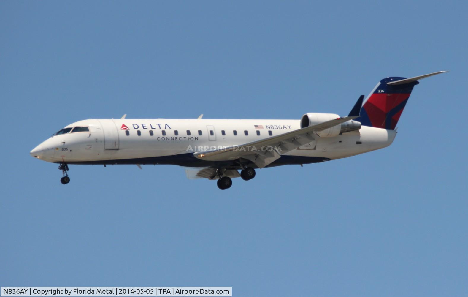 N836AY, 2005 Bombardier CRJ-200ER (CL-600-2B19) C/N 8036, Delta Connection