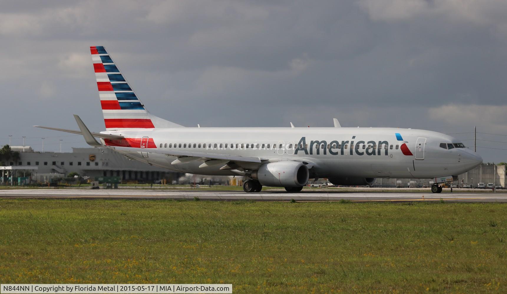 N844NN, 2010 Boeing 737-823 C/N 33212, American