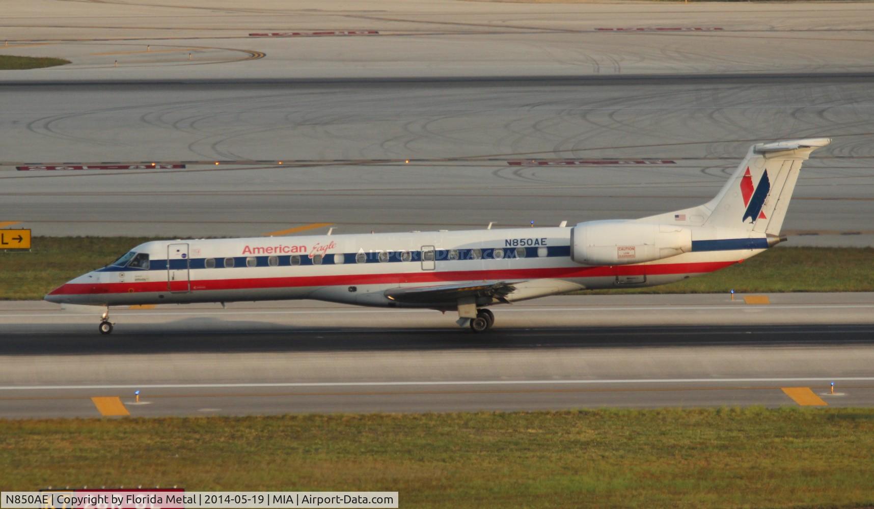 N850AE, 2003 Embraer ERJ-140LR (EMB-135KL) C/N 145722, Eagle E140