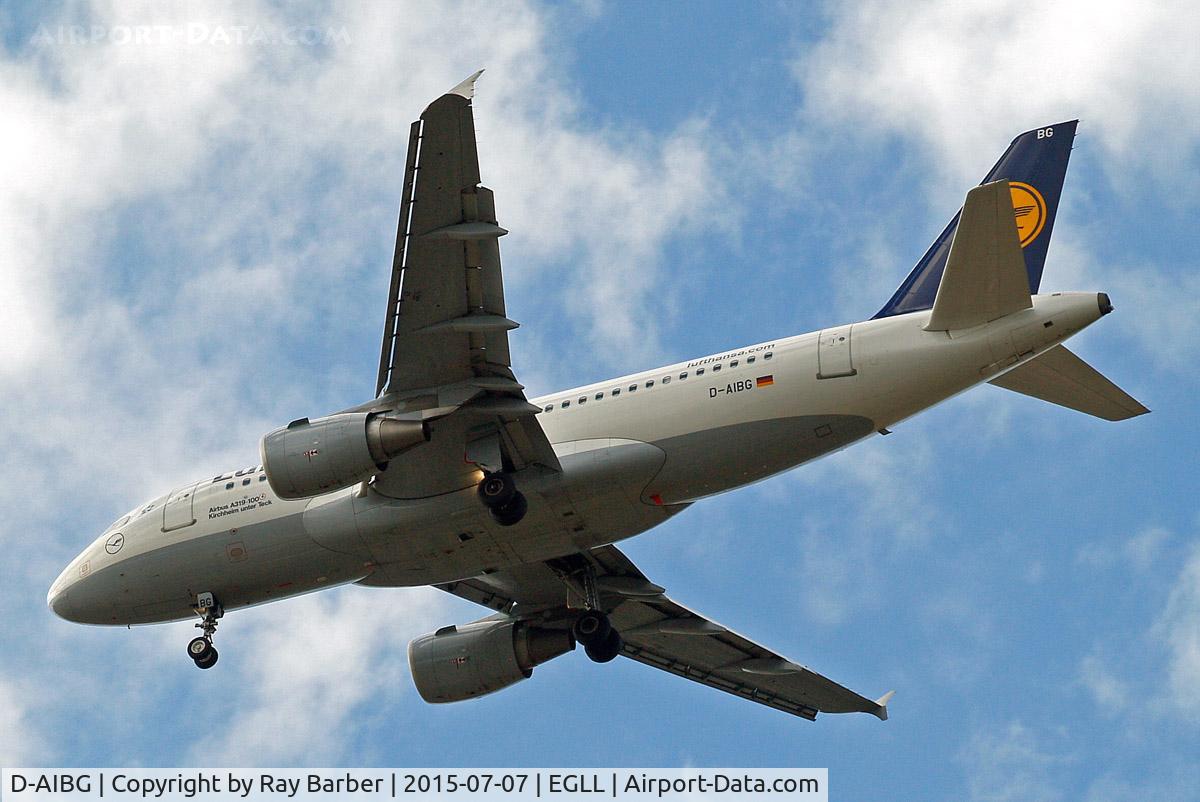 D-AIBG, 2011 Airbus A319-112 C/N 4841, Airbus A319-112 [4841] (Lufthansa) Home~G 07/07/2015. On approach 27R.