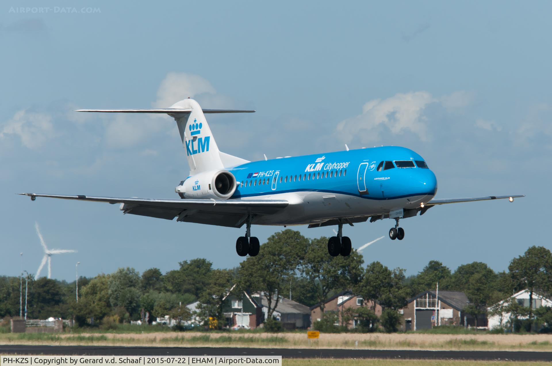PH-KZS, 1995 Fokker F70 (F-28-0070) C/N 11540, Schiphol, July 2015