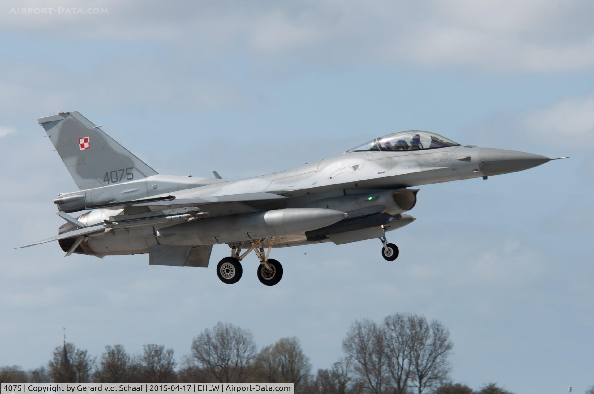 4075, 2003 Lockheed Martin F-16C Fighting Falcon C/N JC-36, Leeuwarden, April 2015
