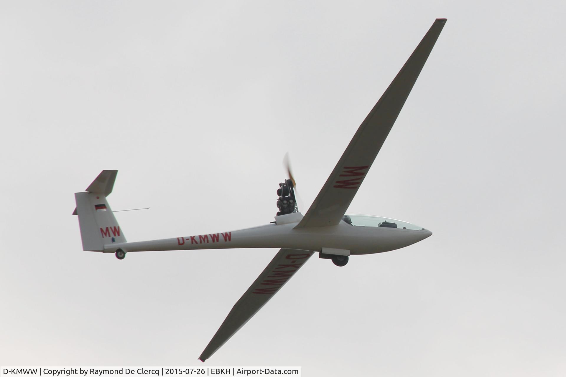 D-KMWW, Glaser-Dirks DG-400 C/N 4-250, Take-off.