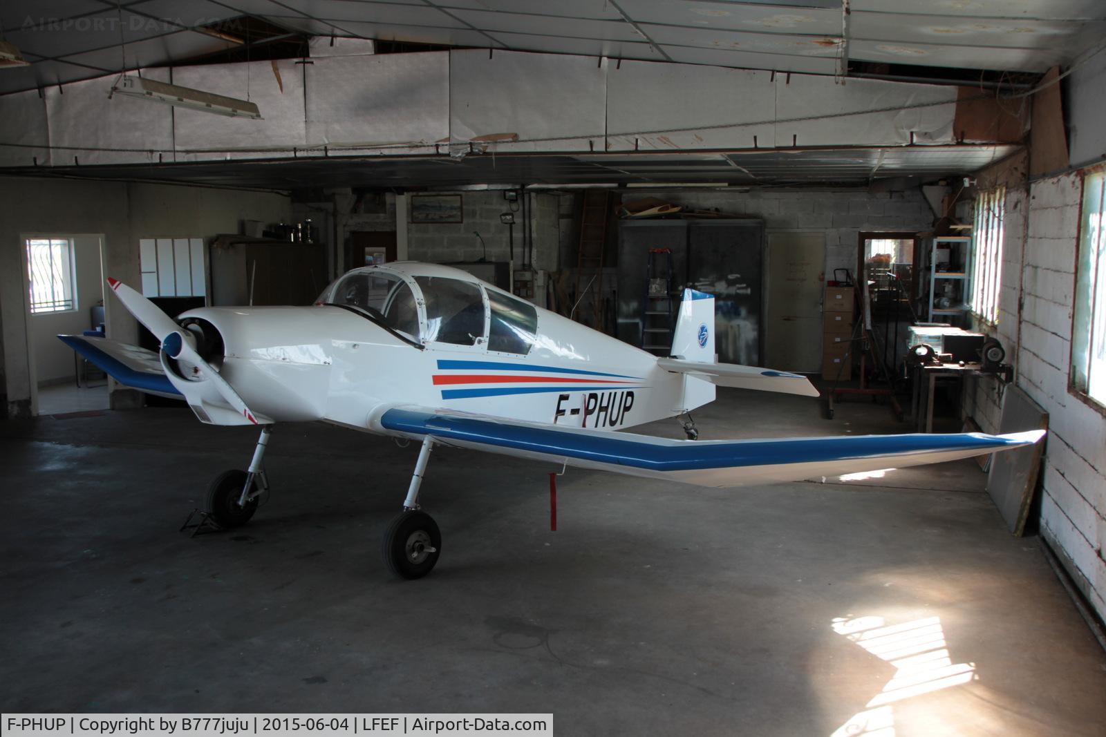 F-PHUP, Jodel D-112 C/N 375, at Amboise