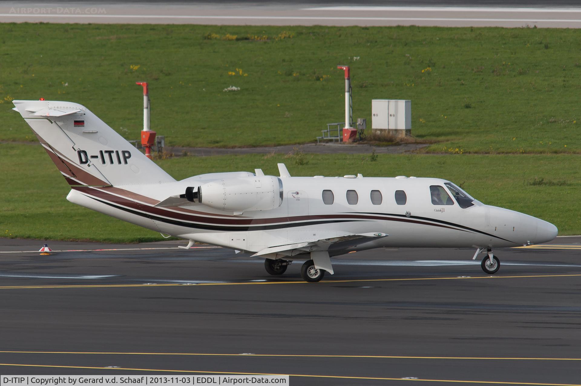 D-ITIP, 2002 Cessna 525 CitationJet CJ1 C/N 525-0494, Düsseldorf, November 2013