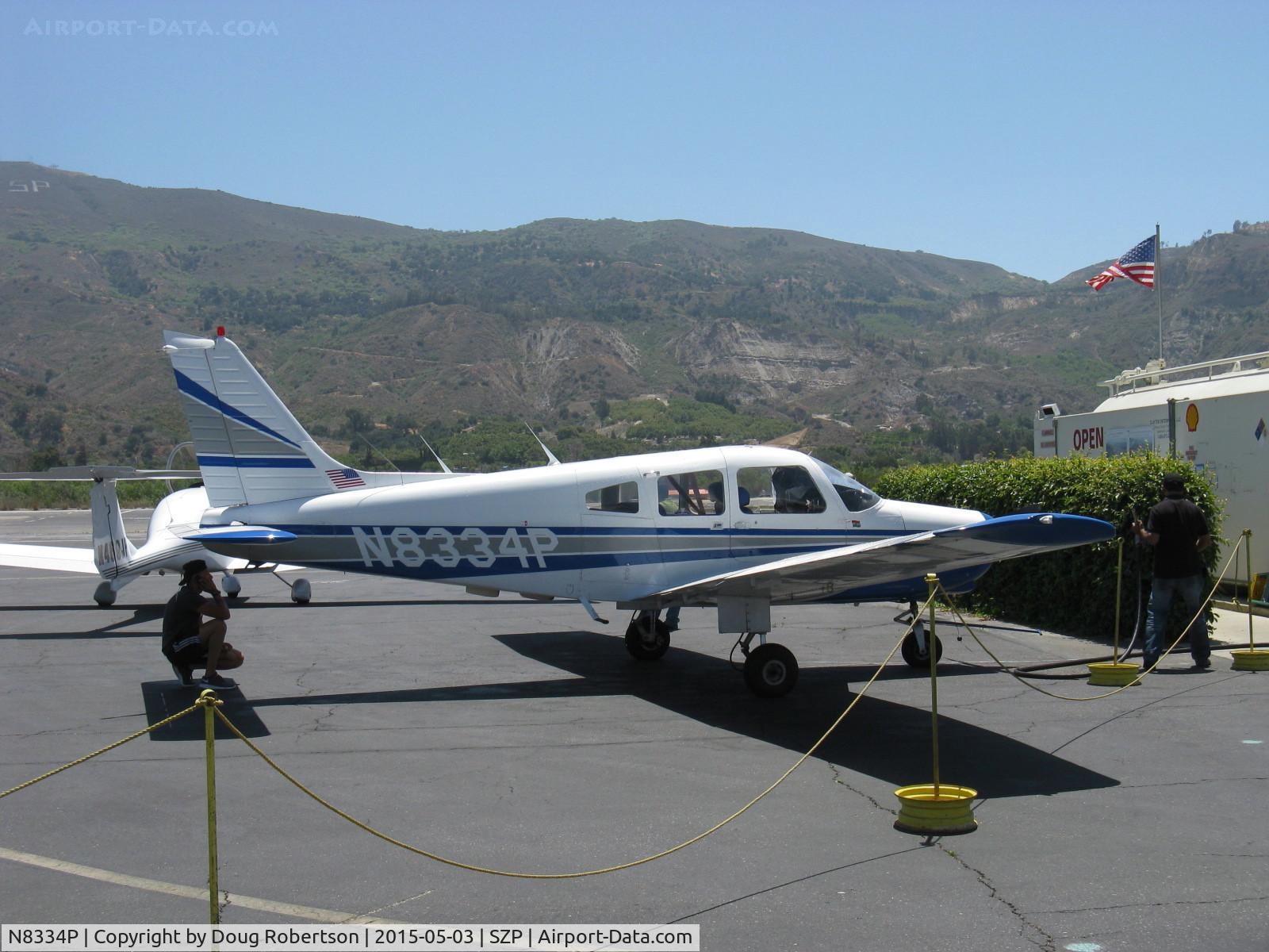 N8334P, 1981 Piper PA-28-161 C/N 28-8116149, 1981 Piper PA-28-161 WARRIOR II, Lycoming O-320-D3G 160 Hp, less streamline wheel covers, at fuel dock
