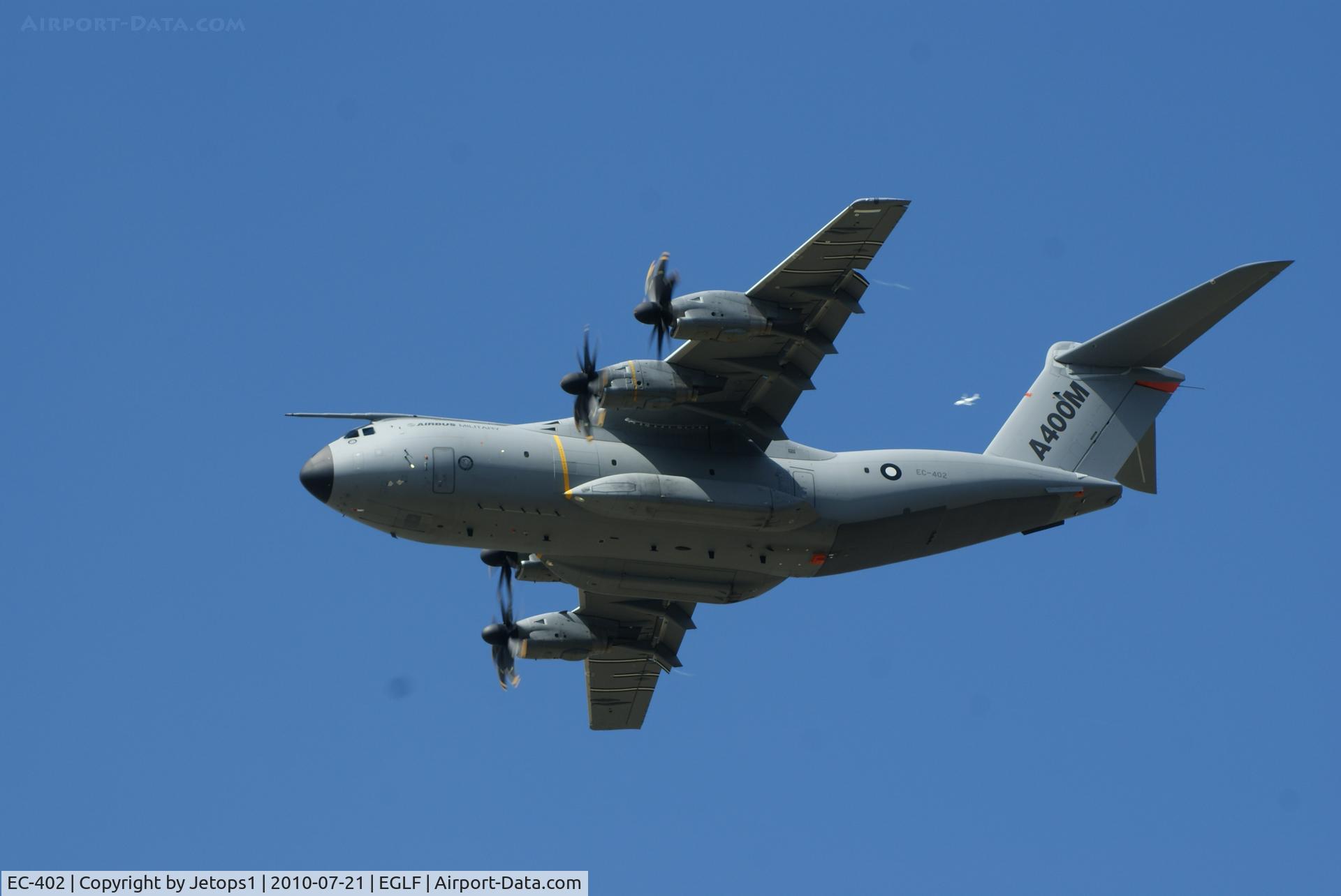 EC-402, 2010 Airbus A400M Atlas C/N 002, Flyby