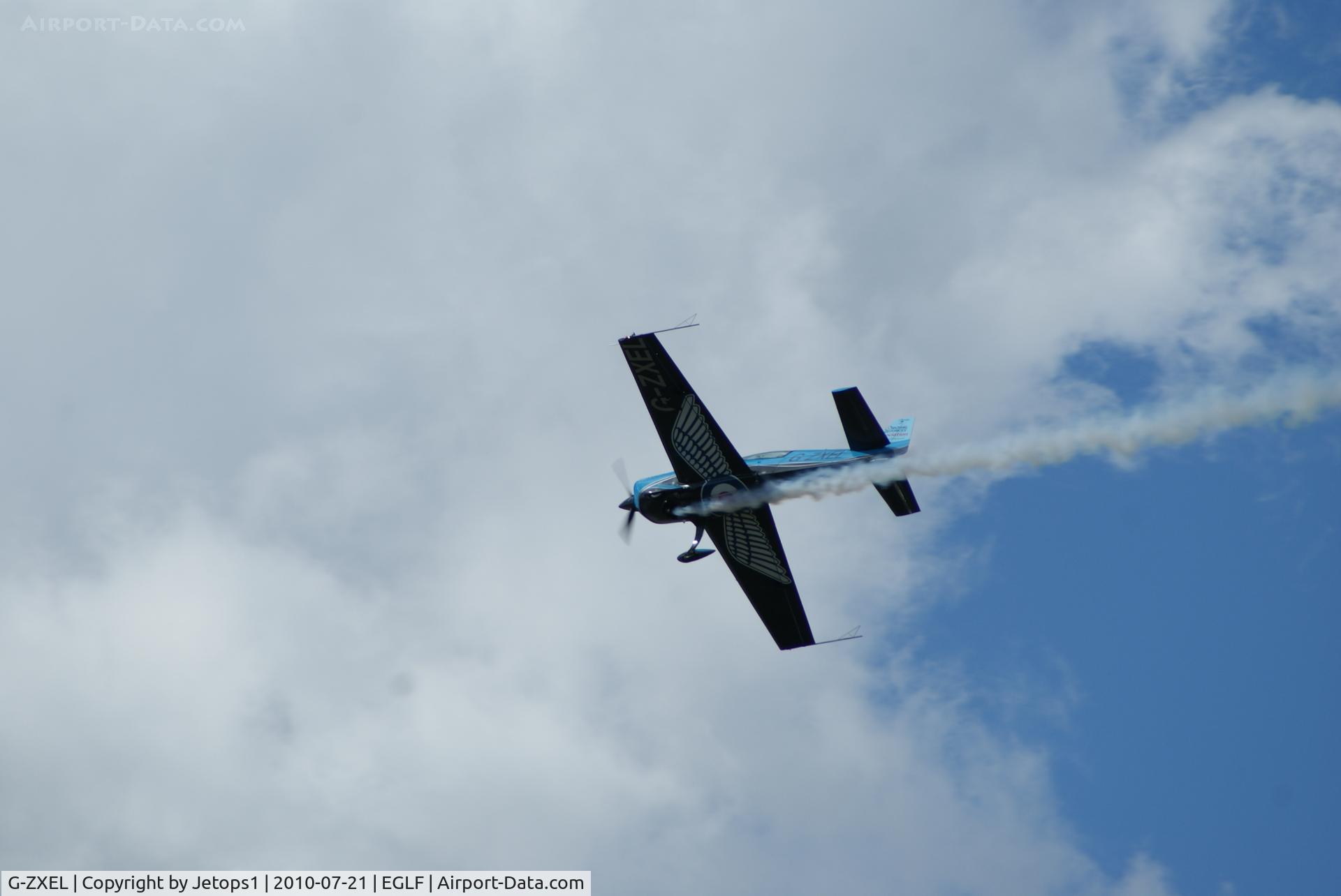 G-ZXEL, 2006 Extra EA-300L C/N 1224, Smoke On