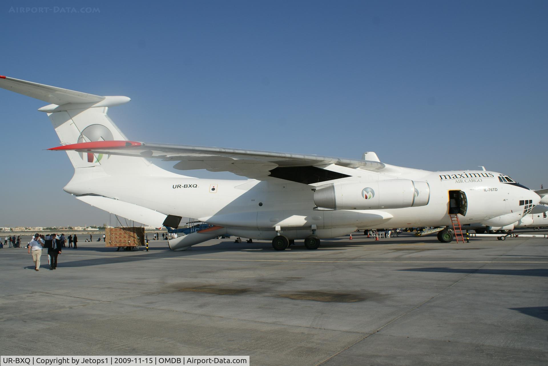 UR-BXQ, 1992 Ilyushin Il-76TD C/N 1023410360, DUbai