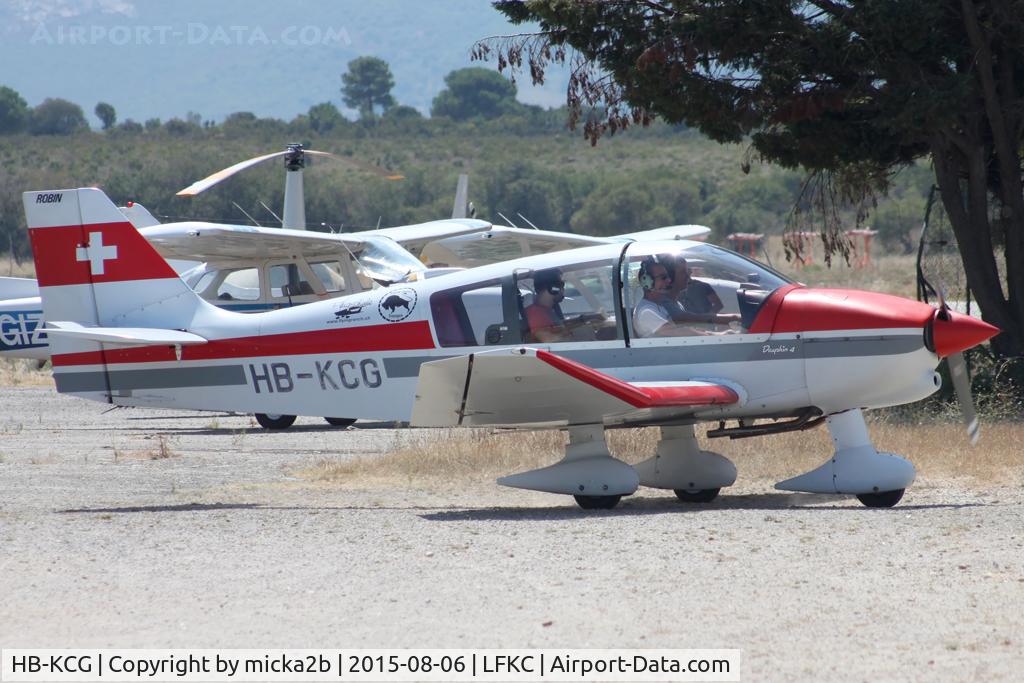 HB-KCG, 1989 Robin DR-400-140B Major C/N 1885, Taxiing