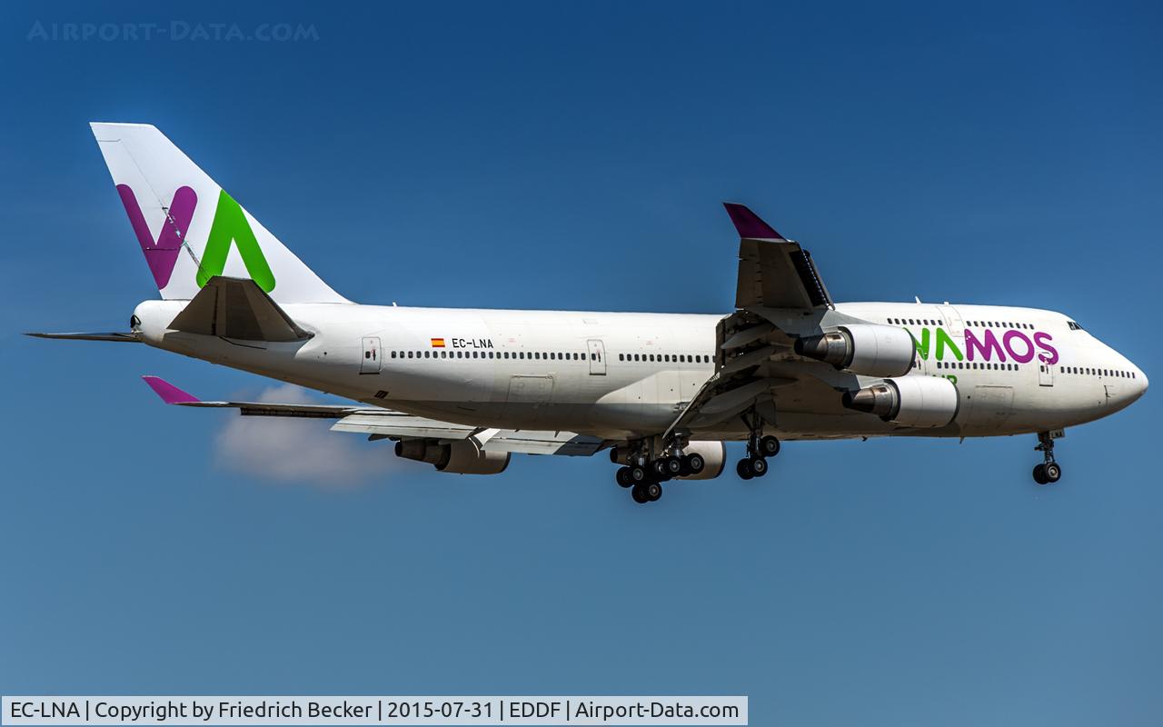 EC-LNA, 1992 Boeing 747-446 C/N 26346, on final RW07R