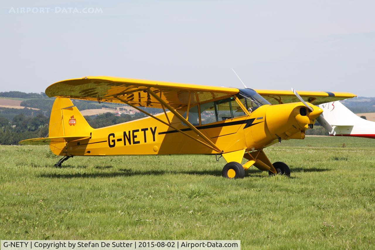 G-NETY, 1994 Piper PA-18-150 Super Cub C/N 1809108, Visiting private airstrip LF6252 (Airpark Aero Delahaye in Verchocq), some 15 miles east of LFAT (Le Touquet, France).