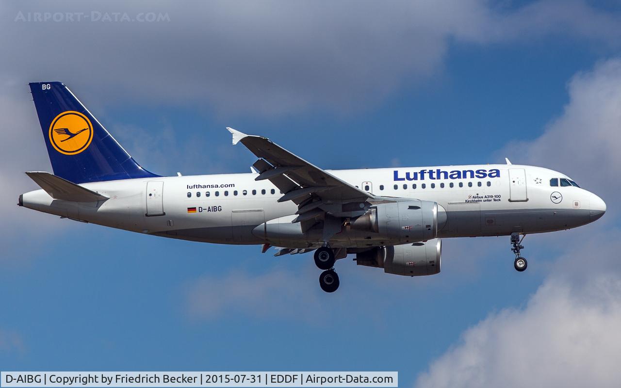 D-AIBG, 2011 Airbus A319-112 C/N 4841, on final RW07R