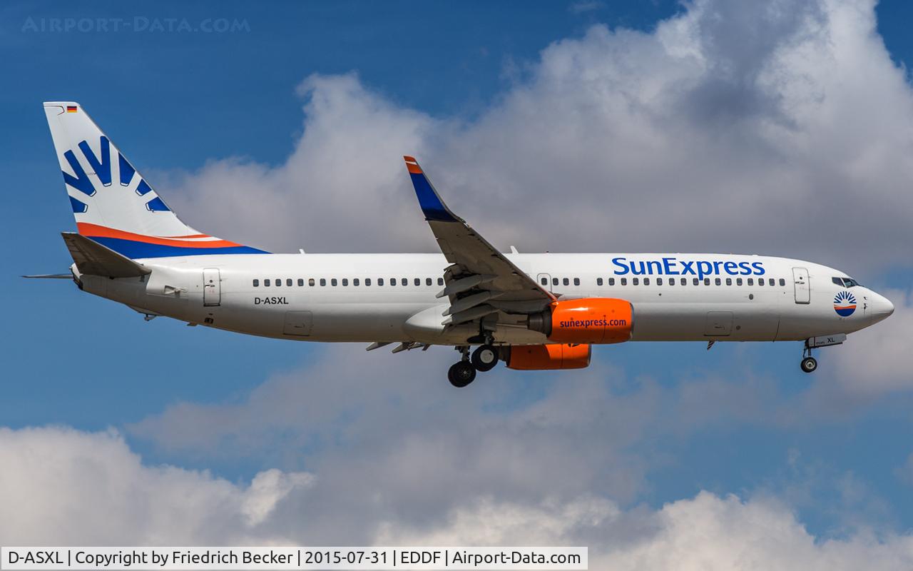 D-ASXL, 2010 Boeing 737-8EH C/N 35835, on final RW07R